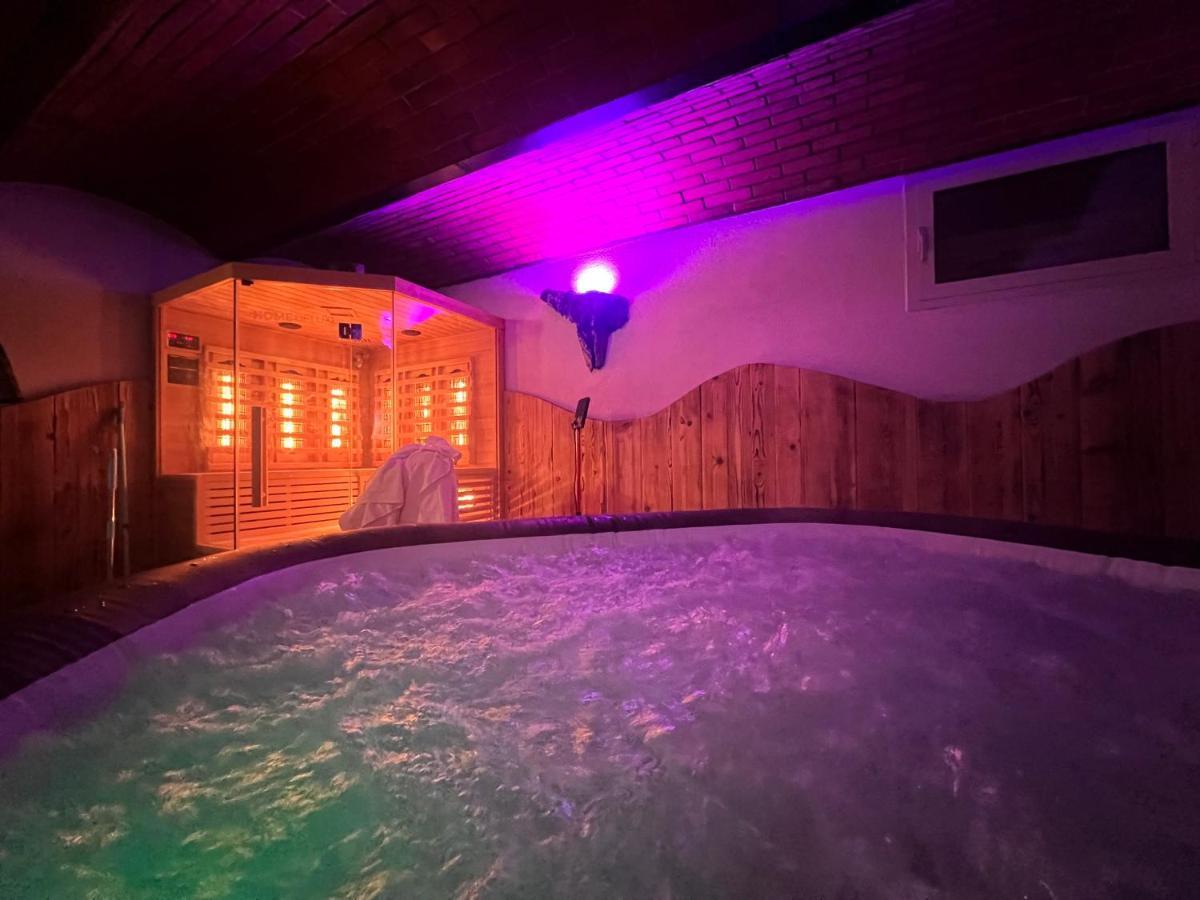Domacija Paternoster Hotell Litija Exteriör bild