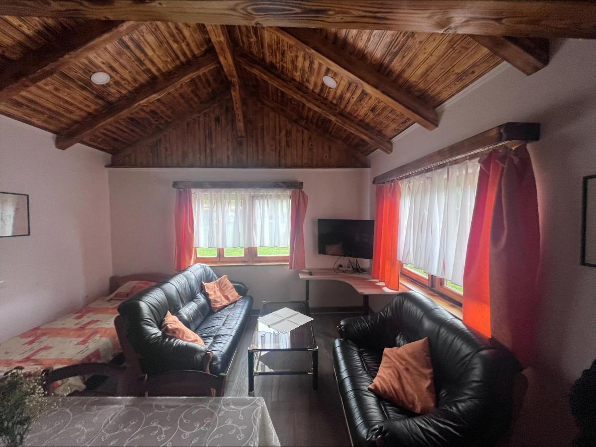 Domacija Paternoster Hotell Litija Exteriör bild